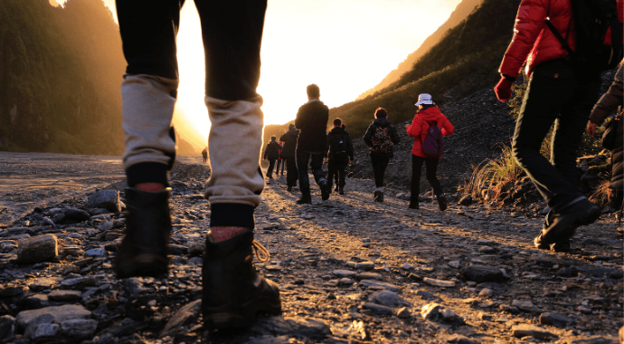 How_many_calories_does_walking_burn How many calories does walking burn