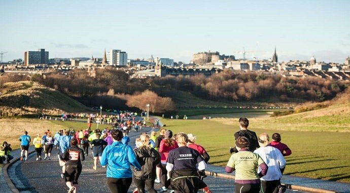 Runners taking part in the Stirling Scottish Marathon