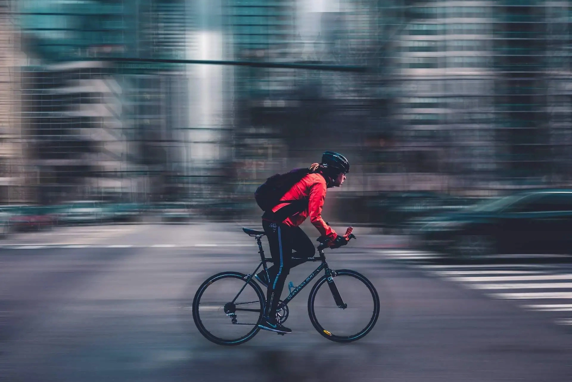 Road-bike-or-hybrid.webp
